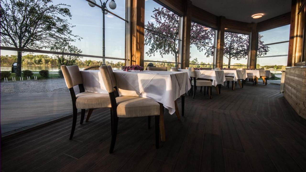River Lodge Вена Экстерьер фото
